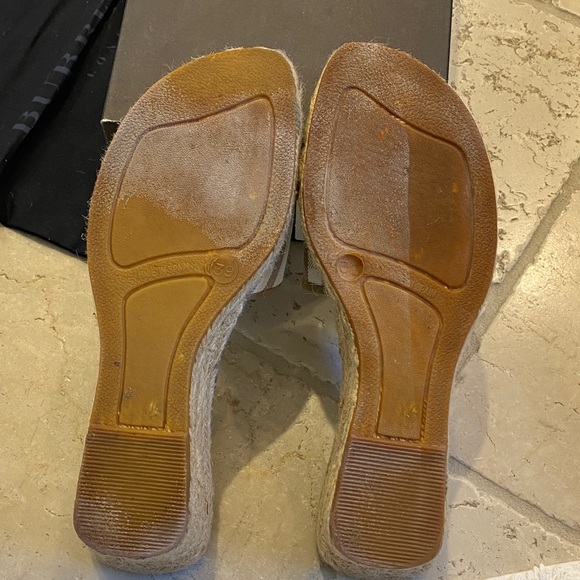 Burberry Checkered Slide Sandals in Cream, Light Blue and Khaki - Picture 8 of 11